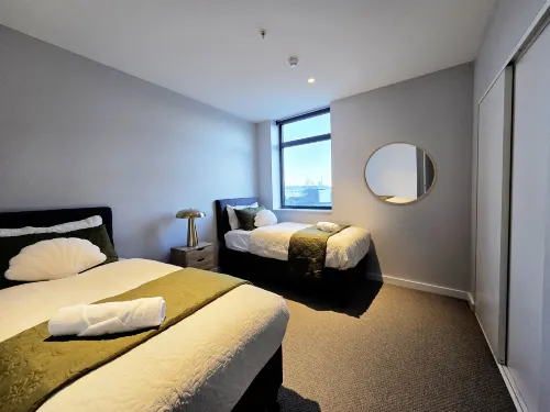 Modern 2BR Apartment in Lower Hutt's Heart