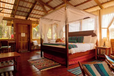 Jaguar Creek Hotels in 