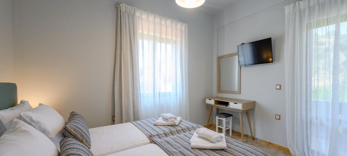 Villa in Keratokambos with Private Pool Hotels in Viannos