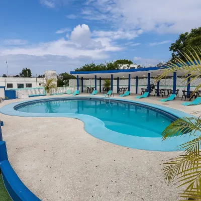 Hotel la fortuna Hoteles cerca de Way Up Tuxpan