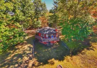 Eagle River Oak Tree House - Charming 2-bedroom house - Sleeps 6