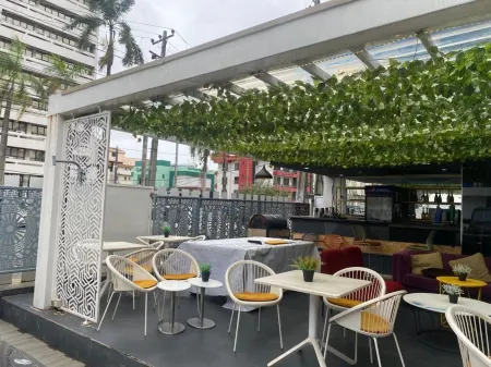 Rush Lagos Hotel, Suites and Launge