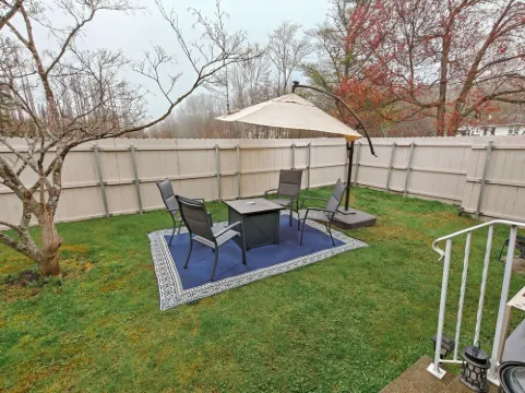 Modern Retro Apartment 20 Mins to Bar Harbor w/ Firepit, Grill & Pacman