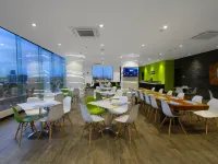 Holiday Inn Express & Suites PUEBLA ANGELOPOLIS by IHG Hotels near Angelopolis