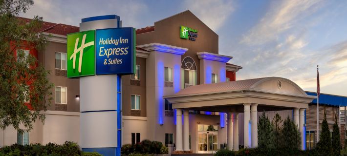 Holiday Inn Express & Suites RENO AIRPORT by IHG Hotels in Washoe County