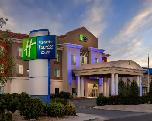 Holiday Inn Express & Suites RENO AIRPORT by IHG Hotels in Washoe County