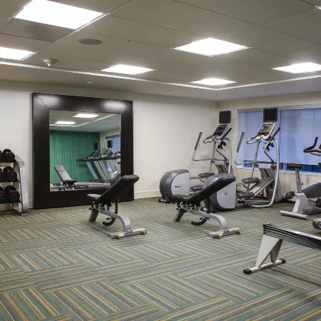 Holiday Inn Express & Suites LOUISVILLE DOWNTOWN by IHG