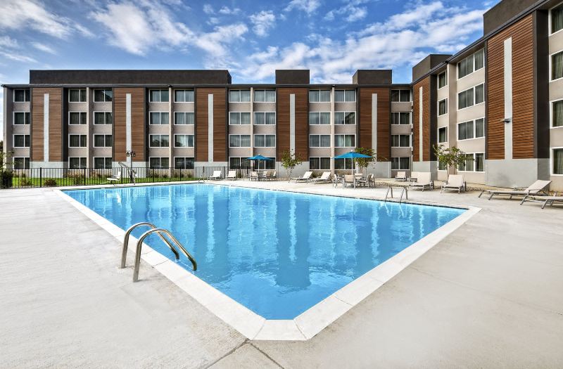 Holiday Inn Express Louisville Airport Expo Center by IHG photo 2