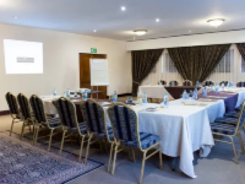 Alveston Manor Hotel Hotels in Nkangala