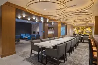 德梅因市中心希爾頓酒店 - 早餐