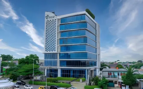 Azana Suites Hotel Antasari