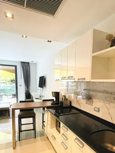 รูปภาพของET219-Studio with pool access at Emerald Terrace