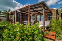 Conch Beach Cabins - Rumbus Beach Hotels in Old Road