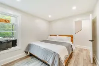 Mid-Century Tenney Mountain Condo Near Hiking - Spa