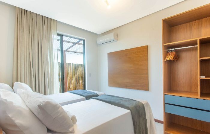 2-suite House by the Lagoon in Marau Cdl0008