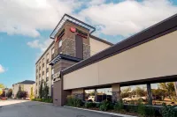 Best Western Premier Denham Inn  Suites