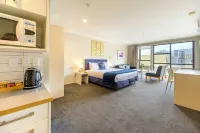 U Residence Wellington, BW Signature Collection - โมเทล