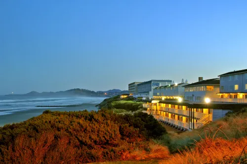 Seagrass Oceanfront Inn