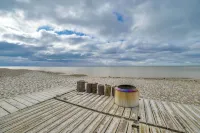 Breathtaking Sunsets: Lake Huron Beachfront Escape