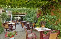 The Originals City Hôtel de Bordeaux Bergerac Hotels in Bergerac