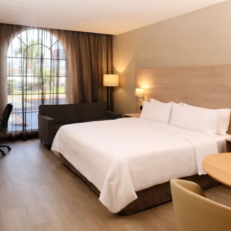 Holiday Inn Express MONTERREY GALERIAS-SN JERONIMO by IHG
