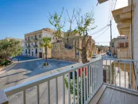 Qala Tranquil Escape - Stylish with Terrace & AC Hotels in Qala