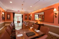 Hampton Inn & Suites Stamford Hotels in Stamford