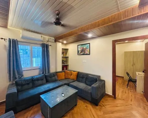 Hotel The Royal Mint Hotels in Jamui