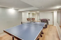 19 Mi to Kansas City: Group Retreat w/ Game Room! - 3-Star