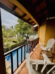 The Backyard Beachfront Hotel - con vistas al mar