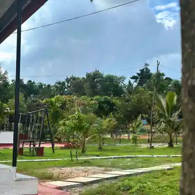 JUNGLE FARMS BY MAARK INN Hotel Exterior