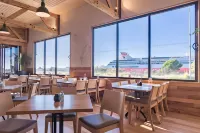 더 폼비 호텔 알렉산더 호텔 & 백패커스