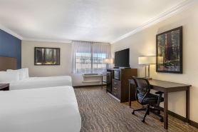 Best Western Town  Country Lodge
