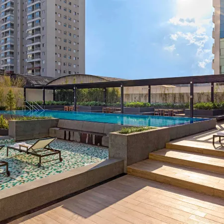 Mercure São Paulo Barra Funda Отели рядом с достопримечательностью «Многофункциональный комплекс Espaco das Americas»