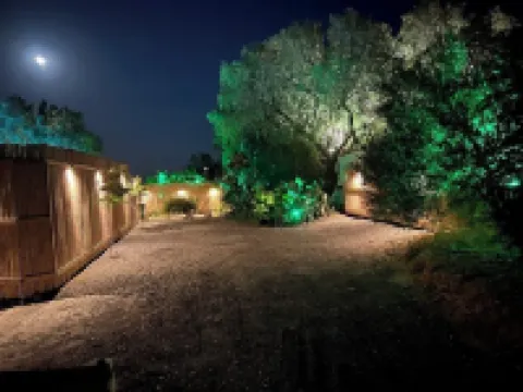 NIKKON LUXURY LIVING is a luxury private villa, in top of the sea.Enjoy LUXURY.