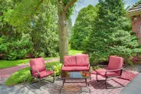 Spacious and Secluded Madison Home Near Dtwn! - spa