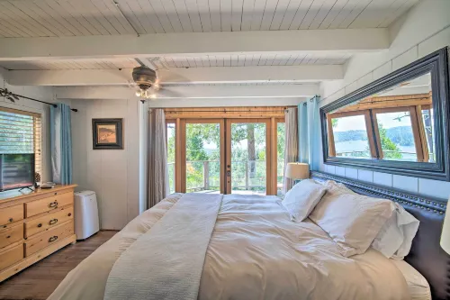 Lakeview Lodge Fit for Groups < 1 Mile to Lake! - Pet friendly