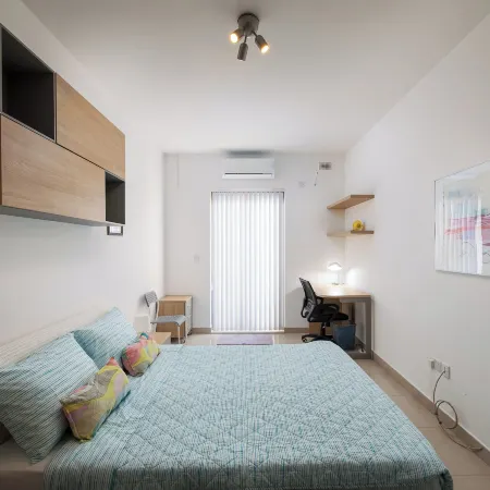 Luxury 3 BR Apartment - heart of Sliema