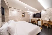 Simple Stay Hotel