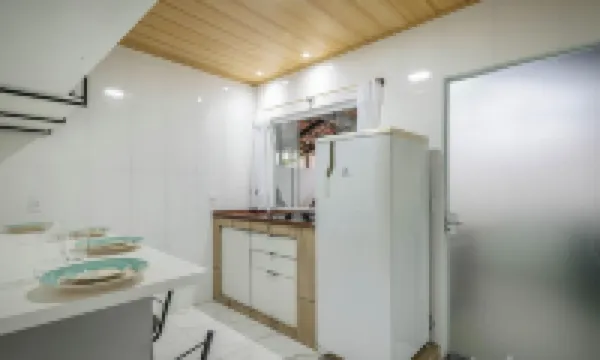 Complete House Just Minutes From the Beach Jcs0874