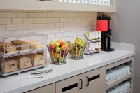 Hyatt House Irvine/John Wayne Airport - breakfast