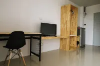 PJ Loft Hotel Lopburi