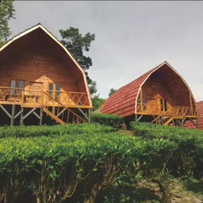 Glamping Villa & Cottage Gunung Bangku Hotel berhampiran Pemandian Air Panas Ciwalini