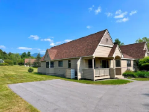 Fv21 Warm Fairway Village Townhome Hotels in 