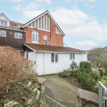 1 Hazeldene