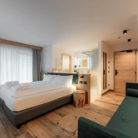 Spires Hotel