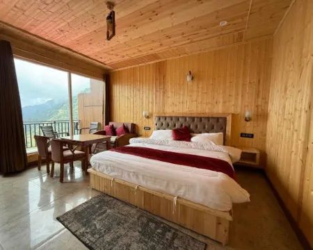 Sunrise Resort Hotels in Kempty Range