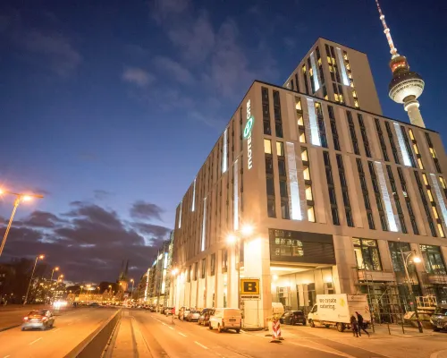 Motel One Berlin-Alexanderplatz Hotels near Berliner Dom