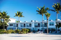 3-bedroom, 3 bath condo in beautiful Longboat Key. Beachfront views w/ pool.