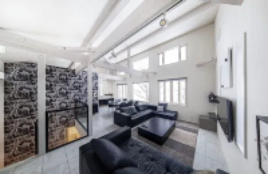 Powdersuites by the Hakuba Collection